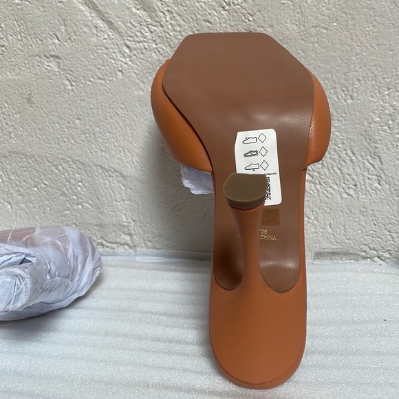 Twist High Heeled Mules - Picture 7 of 9